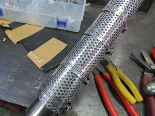 モリワキ、フォーサイト、アルミサイレンサー修理加工。アルミ